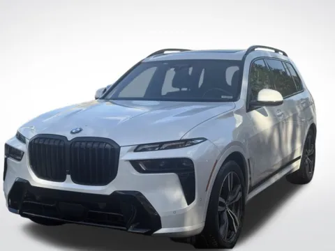 Photos of 2023 BMW X7 xDrive40i for sale in Kalamazoo, MI at Zeigler BMW of Kalamazoo