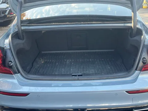 More photos of 2022 Volvo S60 B5 Momentum at Zeigler BMW of Kalamazoo, MI
