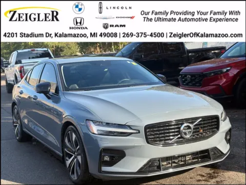 Gray 2022 Volvo S60 B5 Momentum for sale in Kalamazoo, MI