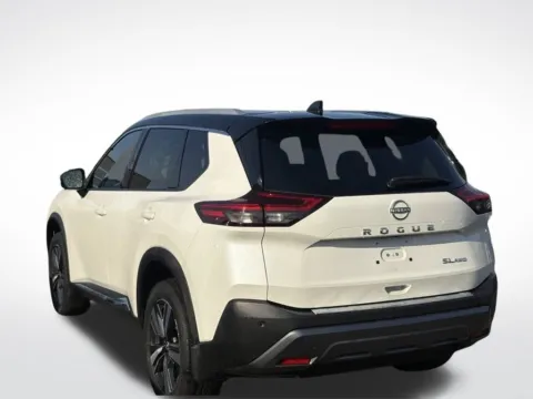 Another view of 2023 Nissan Rogue SL for sale in Kalamazoo, MI at Zeigler BMW of Kalamazoo