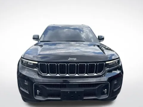 Photos of 2022 Jeep Grand Cherokee Overland for sale in Kalamazoo, MI at Zeigler BMW of Kalamazoo