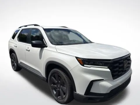More photos of 2025 Honda Pilot Sport at Zeigler BMW of Kalamazoo, MI