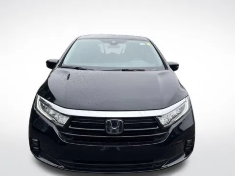 Photos of 2022 Honda Odyssey Touring for sale in Kalamazoo, MI at Zeigler BMW of Kalamazoo