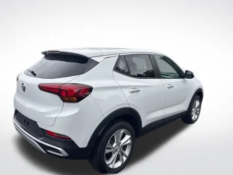 More photos of 2022 Buick Encore GX Preferred at Zeigler BMW of Kalamazoo, MI
