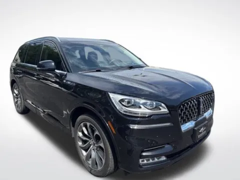 Another view of 2022 Lincoln Aviator Plug-In Hybrid Grand Touring for sale in Kalamazoo, MI at Zeigler BMW of Kalamazoo