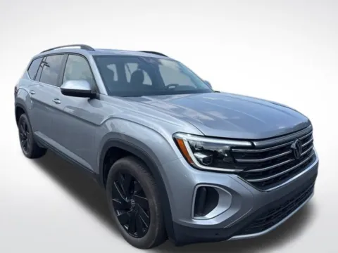 Another view of 2024 Volkswagen Atlas 2.0T SE w/Technology for sale in Kalamazoo, MI at Zeigler BMW of Kalamazoo