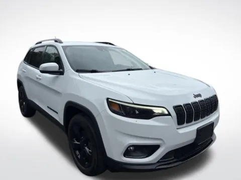 Another view of 2021 Jeep Cherokee Altitude for sale in Kalamazoo, MI at Zeigler BMW of Kalamazoo