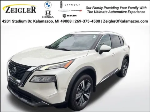 White 2022 Nissan Rogue SL for sale in Kalamazoo, MI