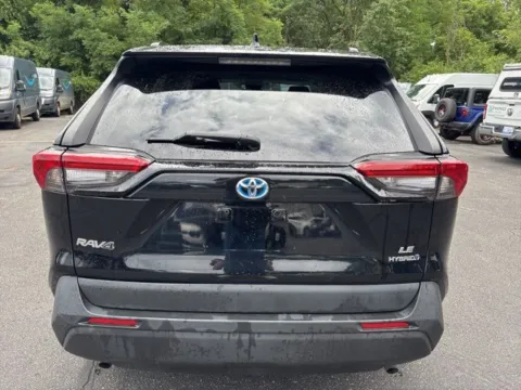 More photos of 2021 Toyota RAV4 Hybrid LE at Zeigler BMW of Kalamazoo, MI