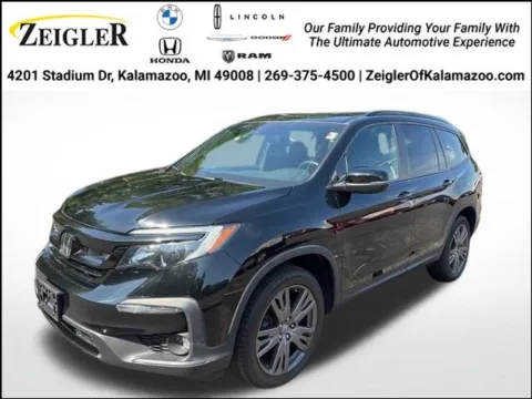 Black 2022 Honda Pilot Sport for sale in Kalamazoo, MI