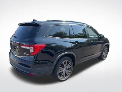 More photos of 2022 Honda Pilot Sport at Zeigler BMW of Kalamazoo, MI