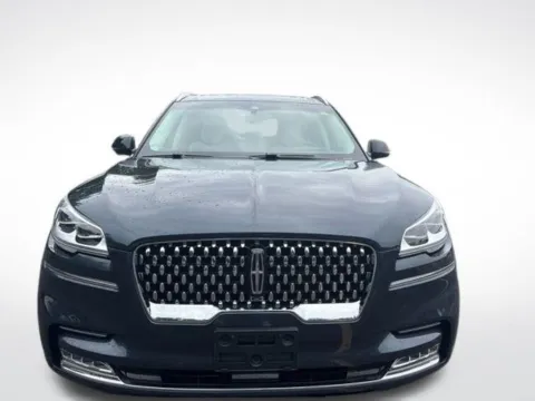 Photos of 2023 Lincoln Aviator Black Label for sale in Kalamazoo, MI at Zeigler BMW of Kalamazoo