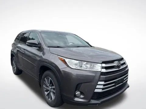 Another view of 2017 Toyota Highlander for sale in Kalamazoo, MI at Zeigler BMW of Kalamazoo