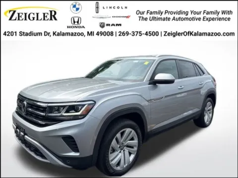 Silver 2022 Volkswagen Atlas Cross Sport 3.6L V6 SE w/Technology for sale in Kalamazoo, MI
