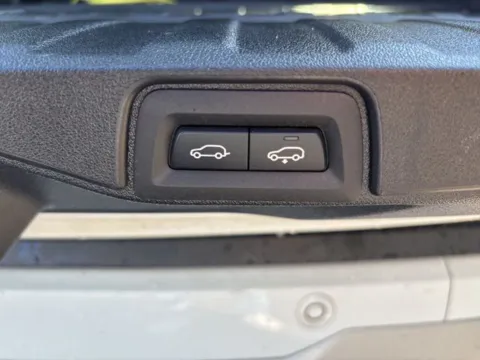 More photos of 2021 BMW X5 xDrive45e at Zeigler BMW of Kalamazoo, MI