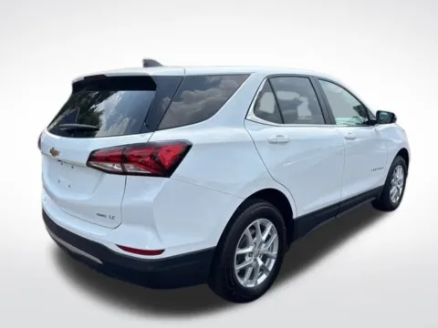 More photos of 2024 Chevrolet Equinox LT at Zeigler BMW of Kalamazoo, MI