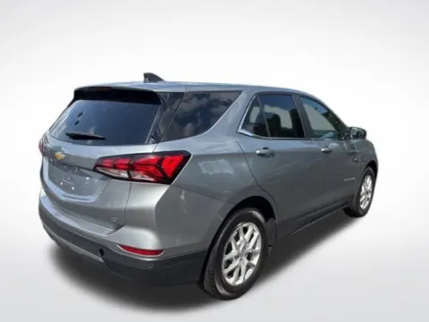 More photos of 2024 Chevrolet Equinox LT at Zeigler BMW of Kalamazoo, MI