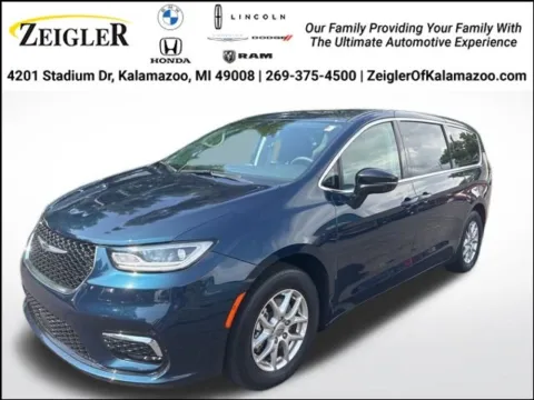 Blue 2024 Chrysler Pacifica Touring L for sale in Kalamazoo, MI