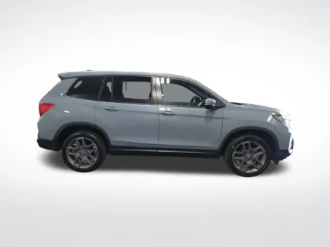 More photos of 2023 Honda Passport EX-L at Zeigler BMW of Kalamazoo, MI