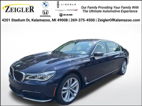 Blue 2019 BMW 7 Series 750i xDrive for sale in Kalamazoo, MI