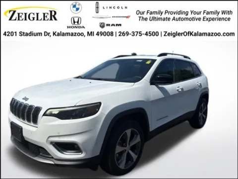 White 2022 Jeep Cherokee Limited for sale in Kalamazoo, MI