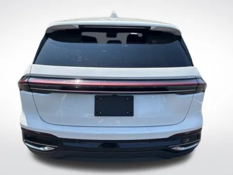 More photos of 2024 Lincoln Nautilus Premiere at Zeigler BMW of Kalamazoo, MI