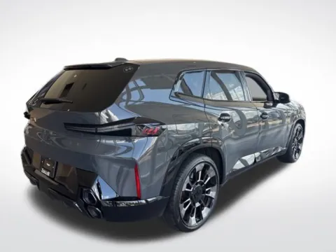 More photos of 2023 BMW XM at Zeigler BMW of Kalamazoo, MI