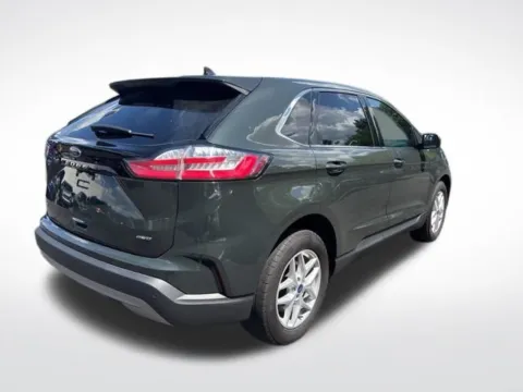 More photos of 2022 Ford Edge SEL at Zeigler BMW of Kalamazoo, MI