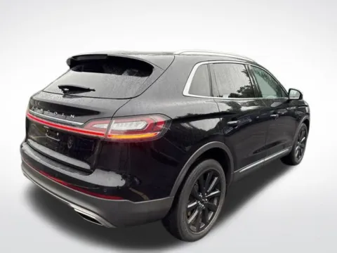More photos of 2022 Lincoln Nautilus Reserve at Zeigler BMW of Kalamazoo, MI