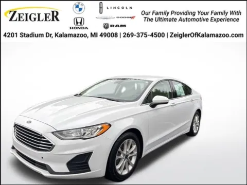 White 2019 Ford Fusion SE for sale in Kalamazoo, MI