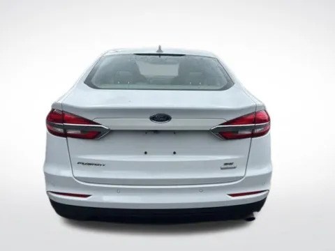 More photos of 2019 Ford Fusion SE at Zeigler BMW of Kalamazoo, MI