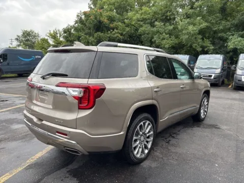 More photos of 2022 GMC Acadia Denali at Zeigler BMW of Kalamazoo, MI