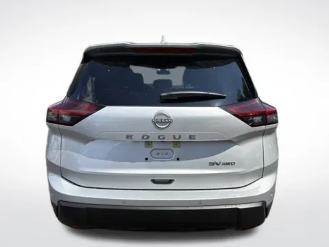 More photos of 2024 Nissan Rogue SV at Zeigler BMW of Kalamazoo, MI