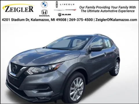 Gray 2022 Nissan Rogue Sport SV for sale in Kalamazoo, MI