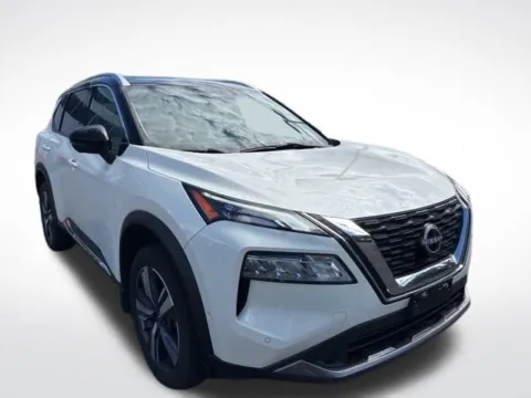 Another view of 2023 Nissan Rogue SL for sale in Kalamazoo, MI at Zeigler BMW of Kalamazoo