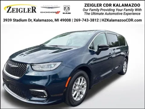Blue 2024 Chrysler Pacifica Touring L for sale in Kalamazoo, MI