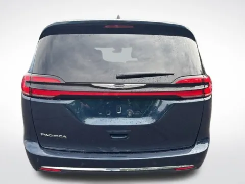 More photos of 2024 Chrysler Pacifica Touring L at Zeigler BMW of Kalamazoo, MI
