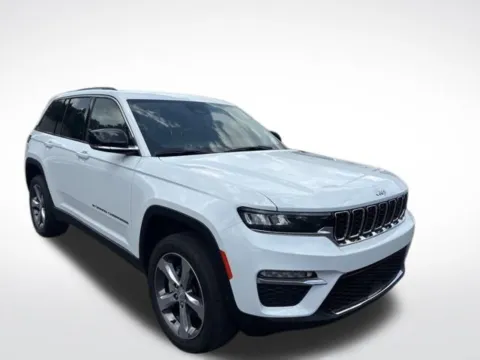 Another view of 2022 Jeep Grand Cherokee Limited for sale in Kalamazoo, MI at Zeigler BMW of Kalamazoo