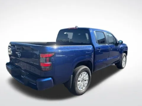 More photos of 2022 Nissan Frontier SV at Zeigler BMW of Kalamazoo, MI
