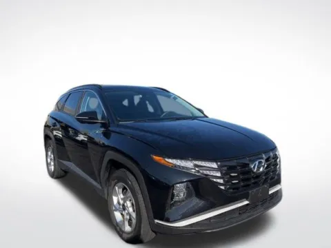 Another view of 2022 Hyundai Tucson SEL for sale in Kalamazoo, MI at Zeigler BMW of Kalamazoo