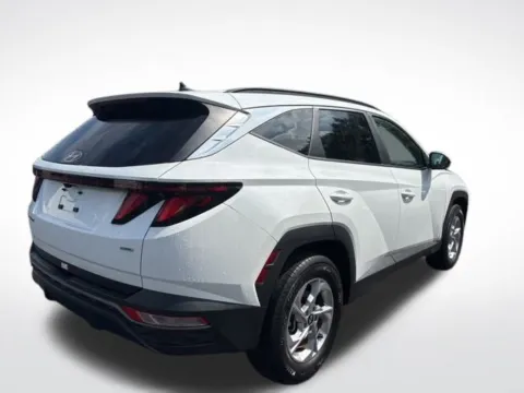 More photos of 2024 Hyundai Tucson SEL at Zeigler BMW of Kalamazoo, MI