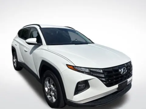 Another view of 2024 Hyundai Tucson SEL for sale in Kalamazoo, MI at Zeigler BMW of Kalamazoo
