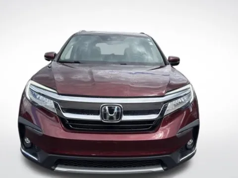 Photos of 2022 Honda Pilot Touring for sale in Kalamazoo, MI at Zeigler BMW of Kalamazoo