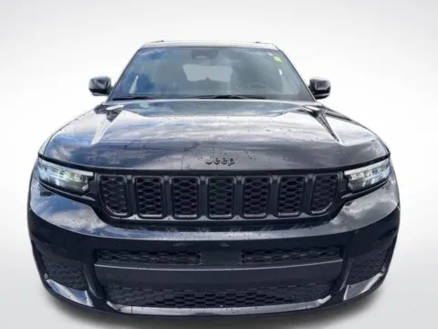 Photos of 2024 Jeep Grand Cherokee L Altitude for sale in Kalamazoo, MI at Zeigler BMW of Kalamazoo