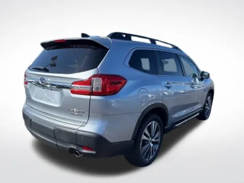More photos of 2022 Subaru Ascent Limited at Zeigler BMW of Kalamazoo, MI