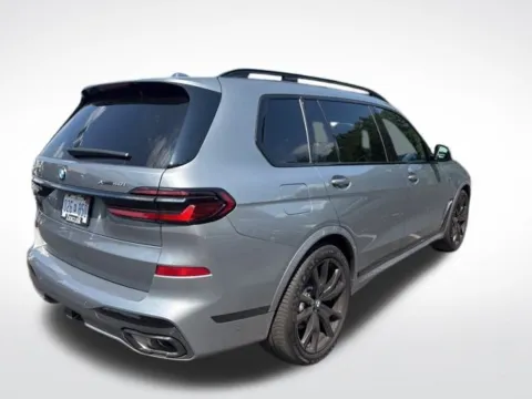More photos of 2025 BMW X7 xDrive40i at Zeigler BMW of Kalamazoo, MI
