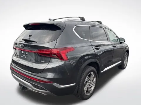 More photos of 2022 Hyundai Santa Fe SEL at Zeigler BMW of Kalamazoo, MI