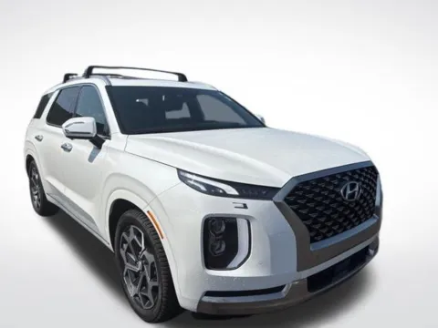 Another view of 2022 Hyundai Palisade Calligraphy for sale in Kalamazoo, MI at Zeigler BMW of Kalamazoo