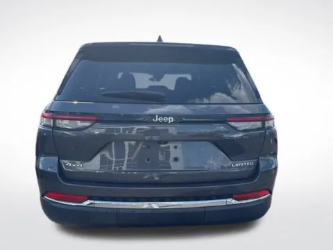 More photos of 2022 Jeep Grand Cherokee Limited at Zeigler BMW of Kalamazoo, MI
