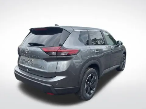More photos of 2024 Nissan Rogue SV at Zeigler BMW of Kalamazoo, MI